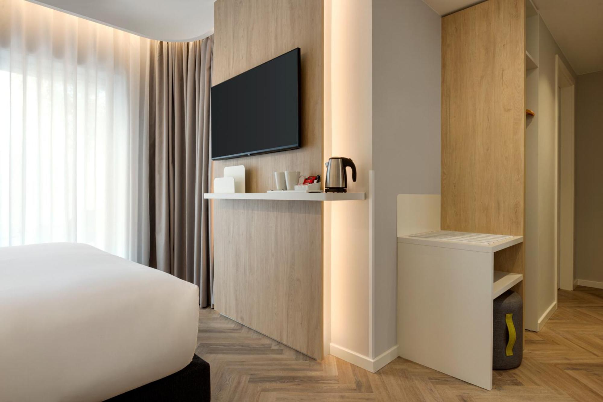 Holiday Inn Express Evora By Ihg ภายนอก รูปภาพ