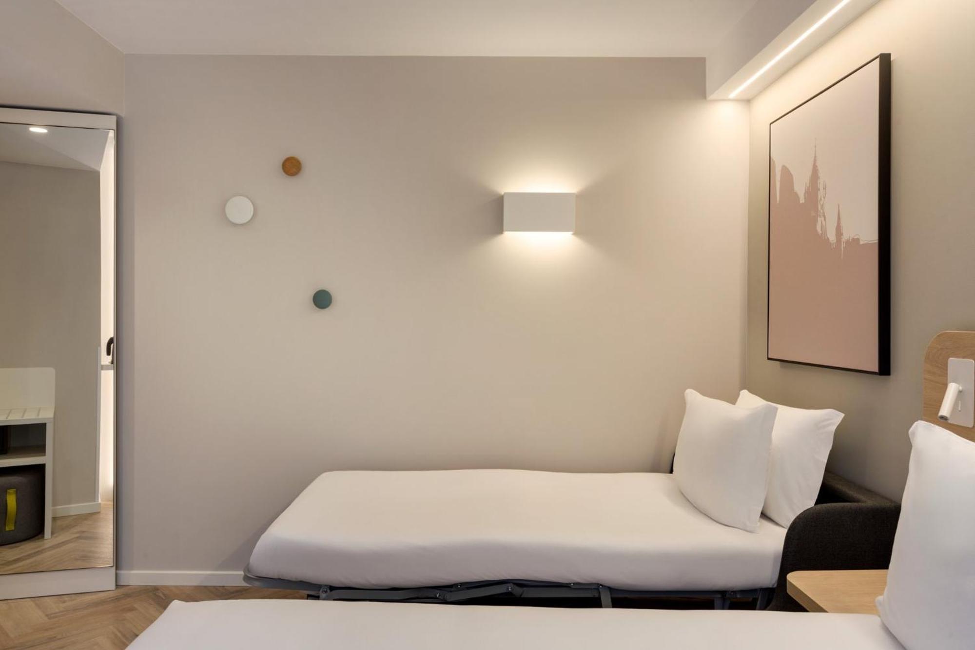 Holiday Inn Express Evora By Ihg ภายนอก รูปภาพ