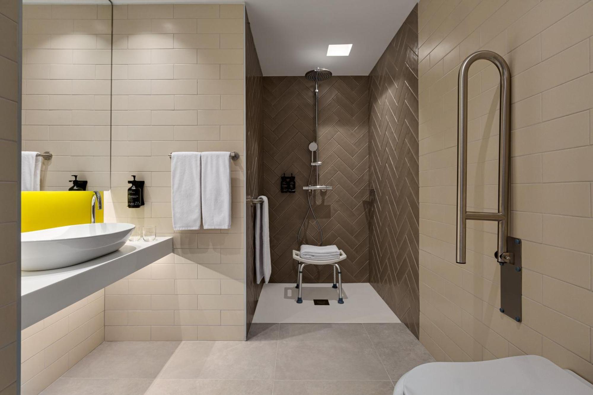 Holiday Inn Express Evora By Ihg ภายนอก รูปภาพ